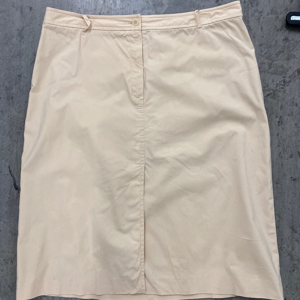 Classic Brooks Brothers Khaki Skirt size 16